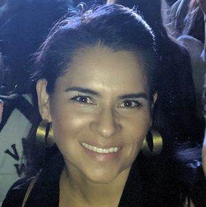 Meet your Posher, Irmalinda